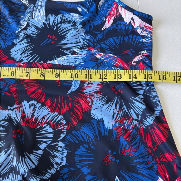 Columbia PFG Athleisure Dress Size M Sleeveless Summer Boating Pool Beach - Picture 10 of 11